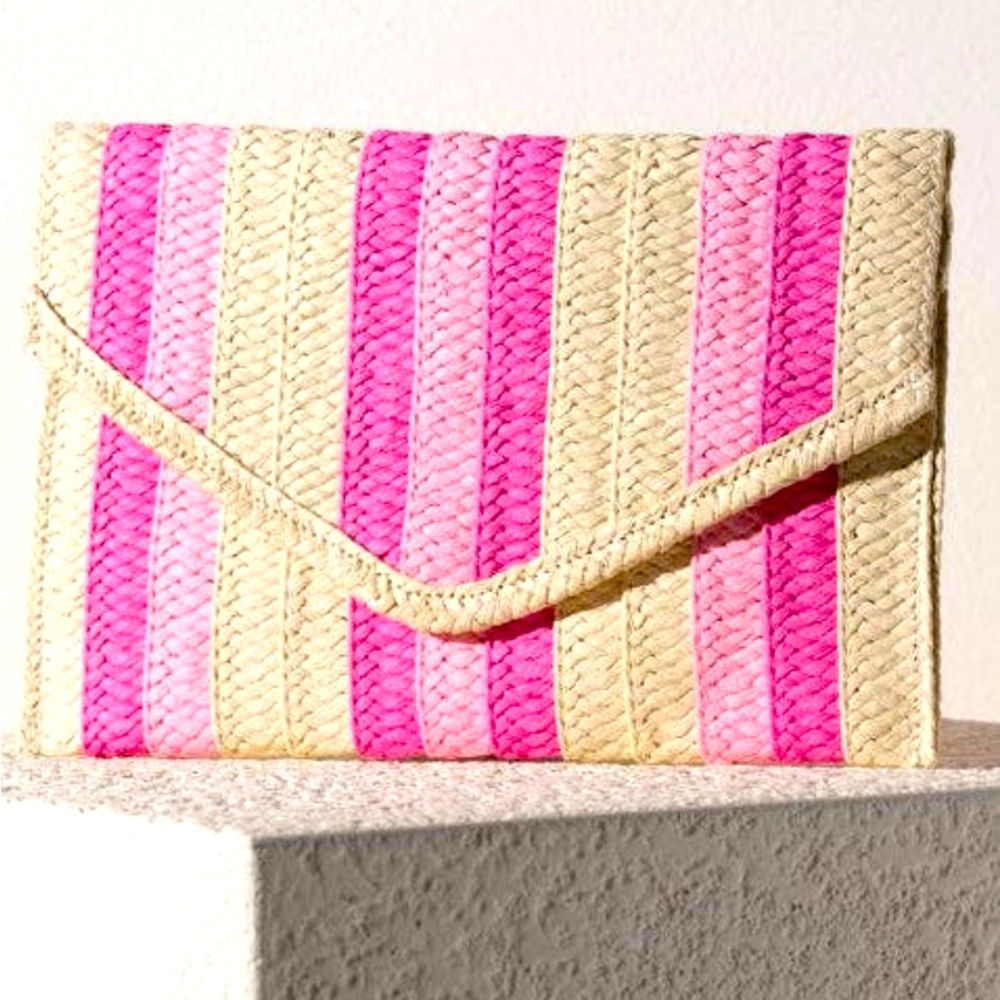 NWT Shiraleah Beltran Woven Straw Clutch in pink
